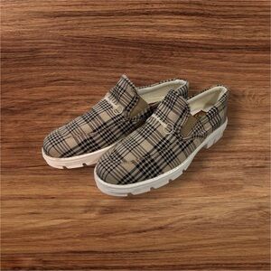 Baker/ Tuff Rider Women Loafer Sneaker Horse Bit Shoes Sz 10